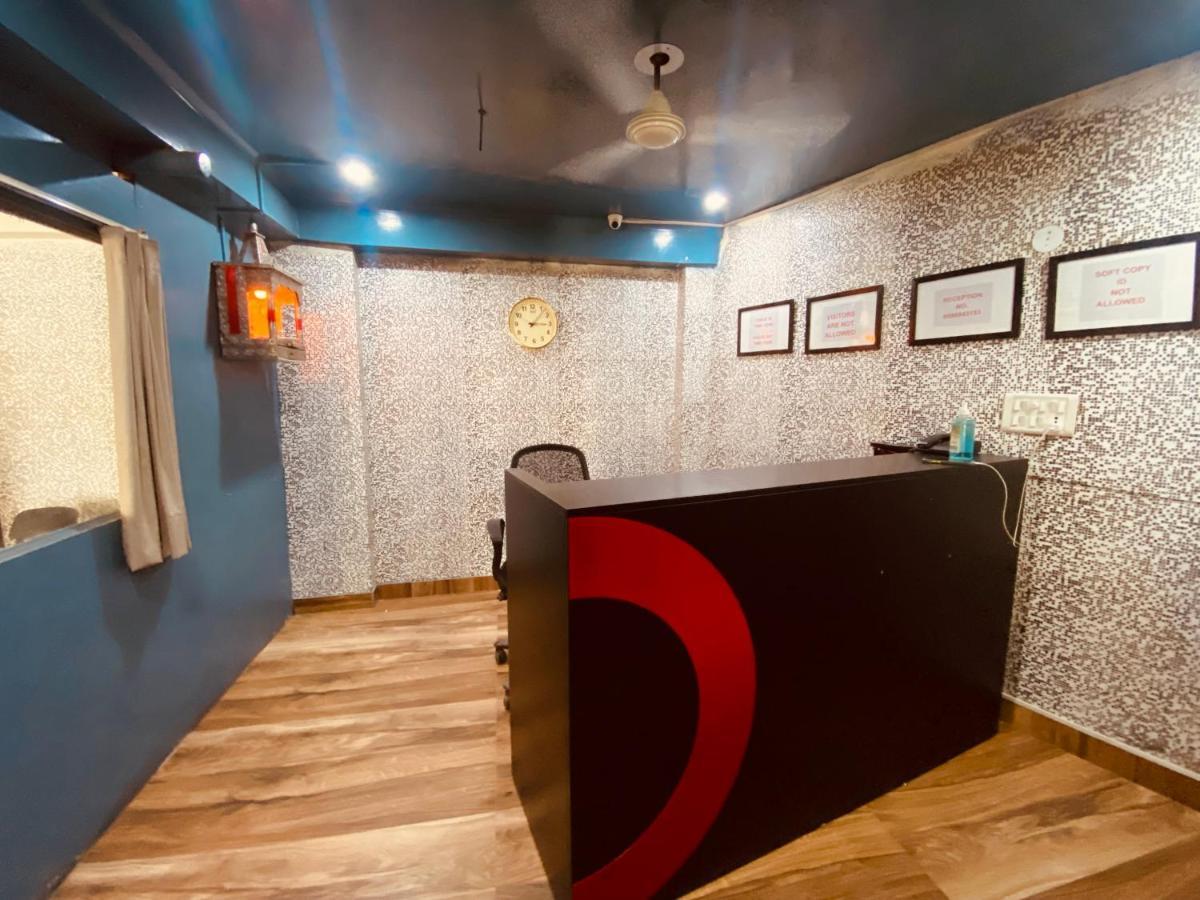 Hotel Red Chilly New Delhi Extérieur photo